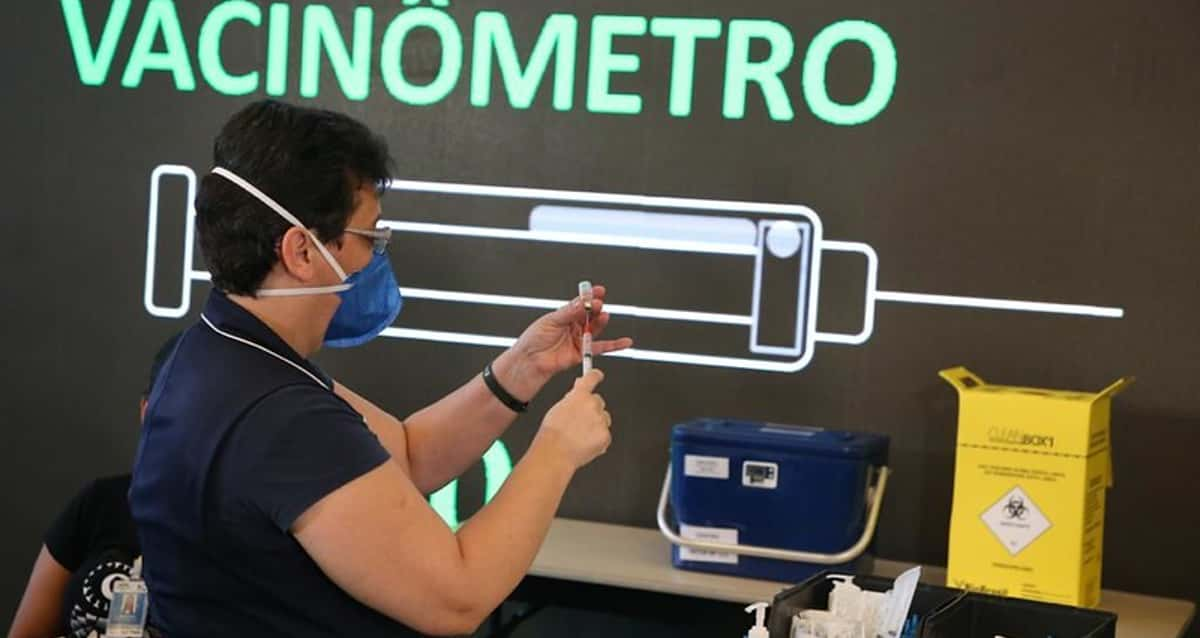 Vacin Metro Sp Informa Em Tempo Real Quantas Pessoas Foram Vacinadas