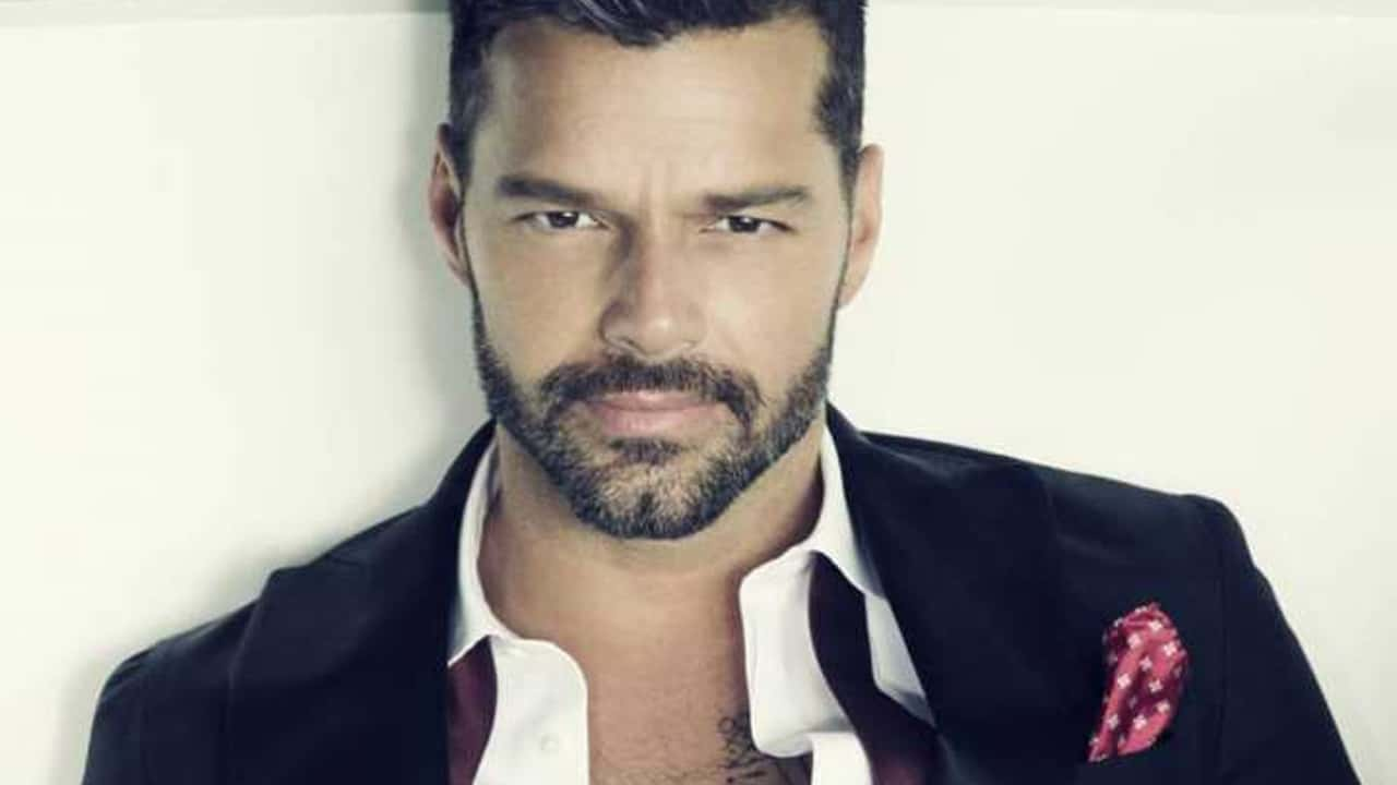 Ricky Martin Posta Nude Para Falar De Show Em Las Vegas