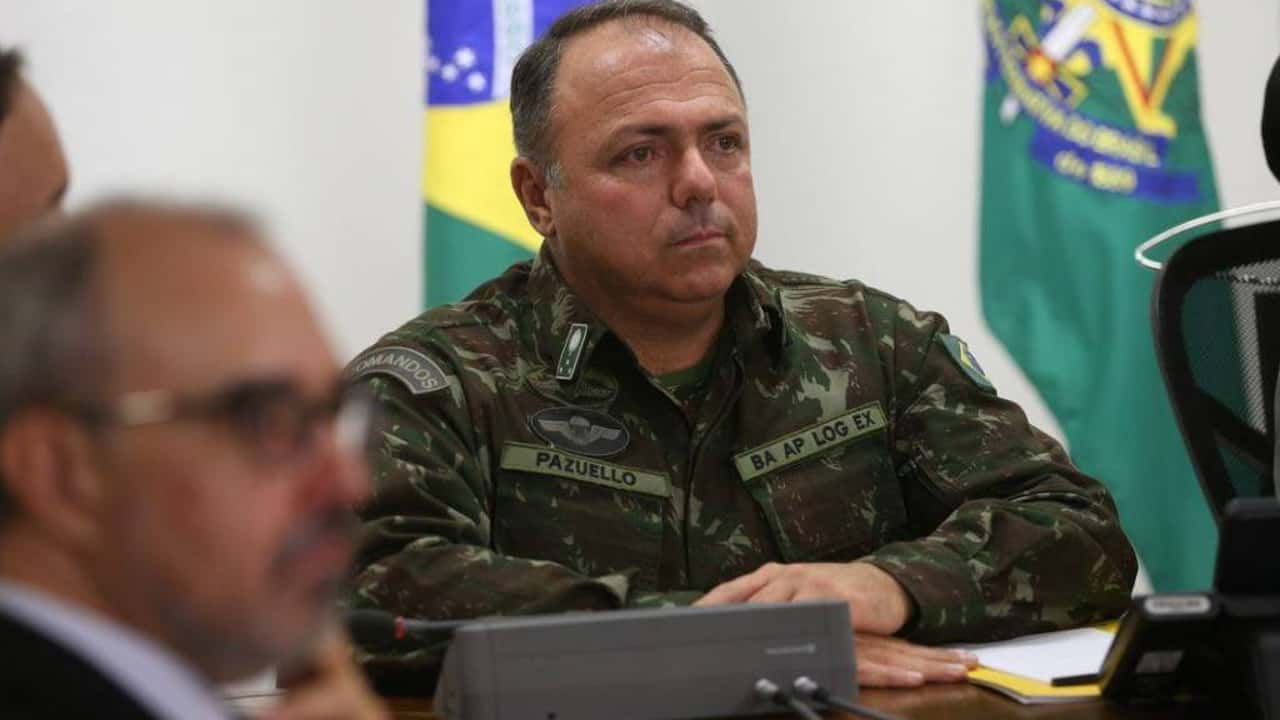 Quem é o general Pazuello que assume Saúde após saída de Teich