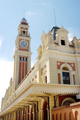 Fachada do Museu da Língua Portuguesa