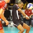 Ex-atleta da Seleção Brasileira, Serginho ensina vôleibol no Sesc Consolação.