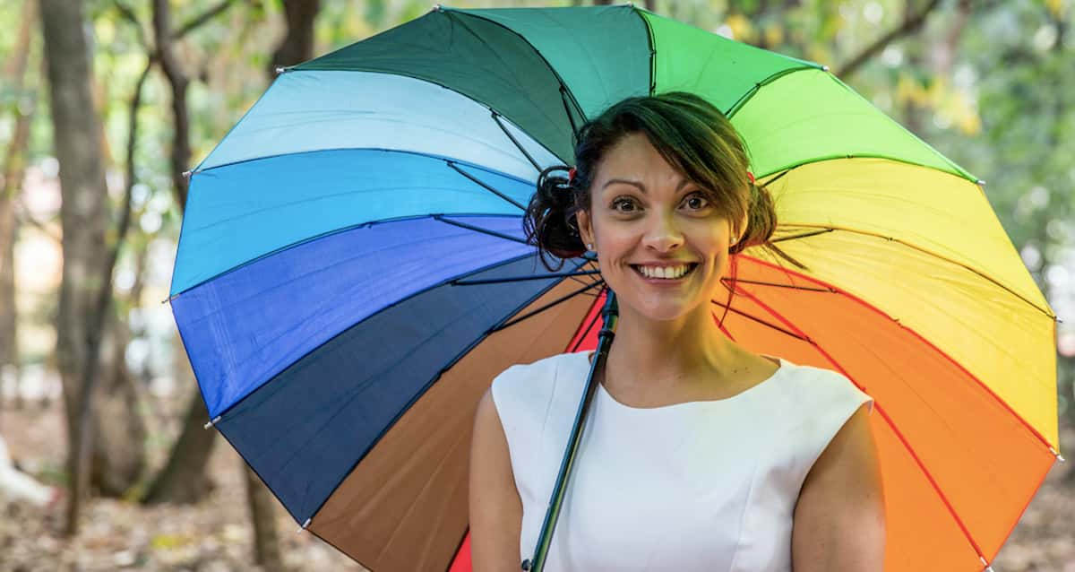 Feira Mística reúne oraculistas, limpeza xamânica, yoga e danças