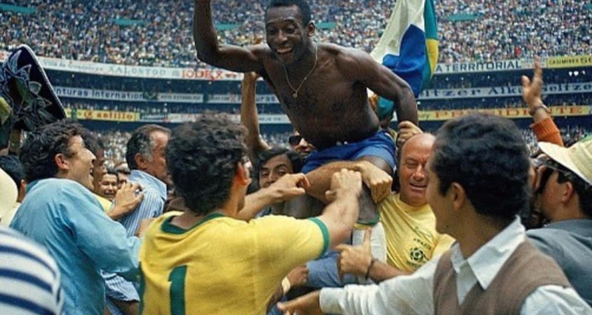 Vasco oferece título de sócio honorário a Pelé: Se declara
