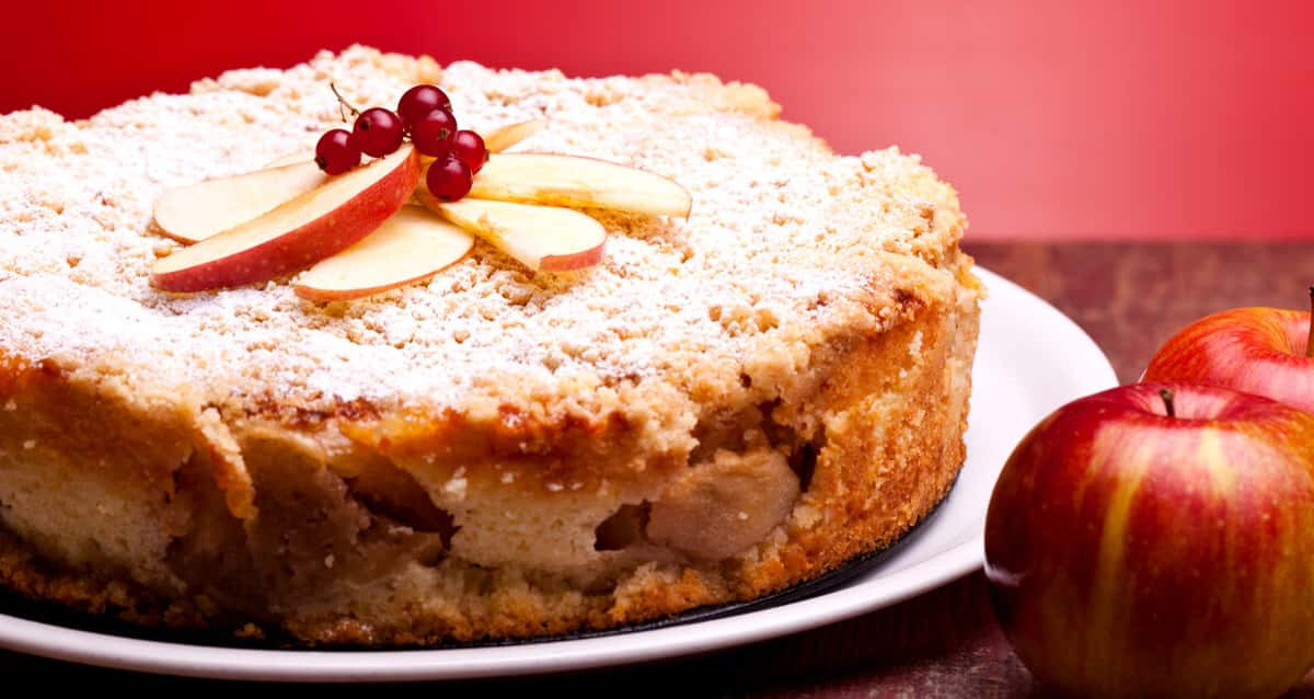 Aprenda a fazer o bolo de fubá mais saboroso da sua vida para o café da  manhã perfeito