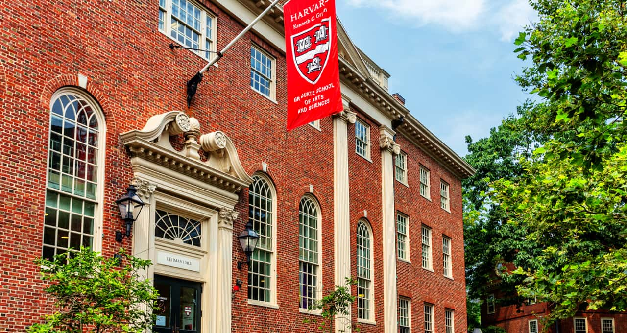 Cursos gratuitos de Harvard com legendas em português