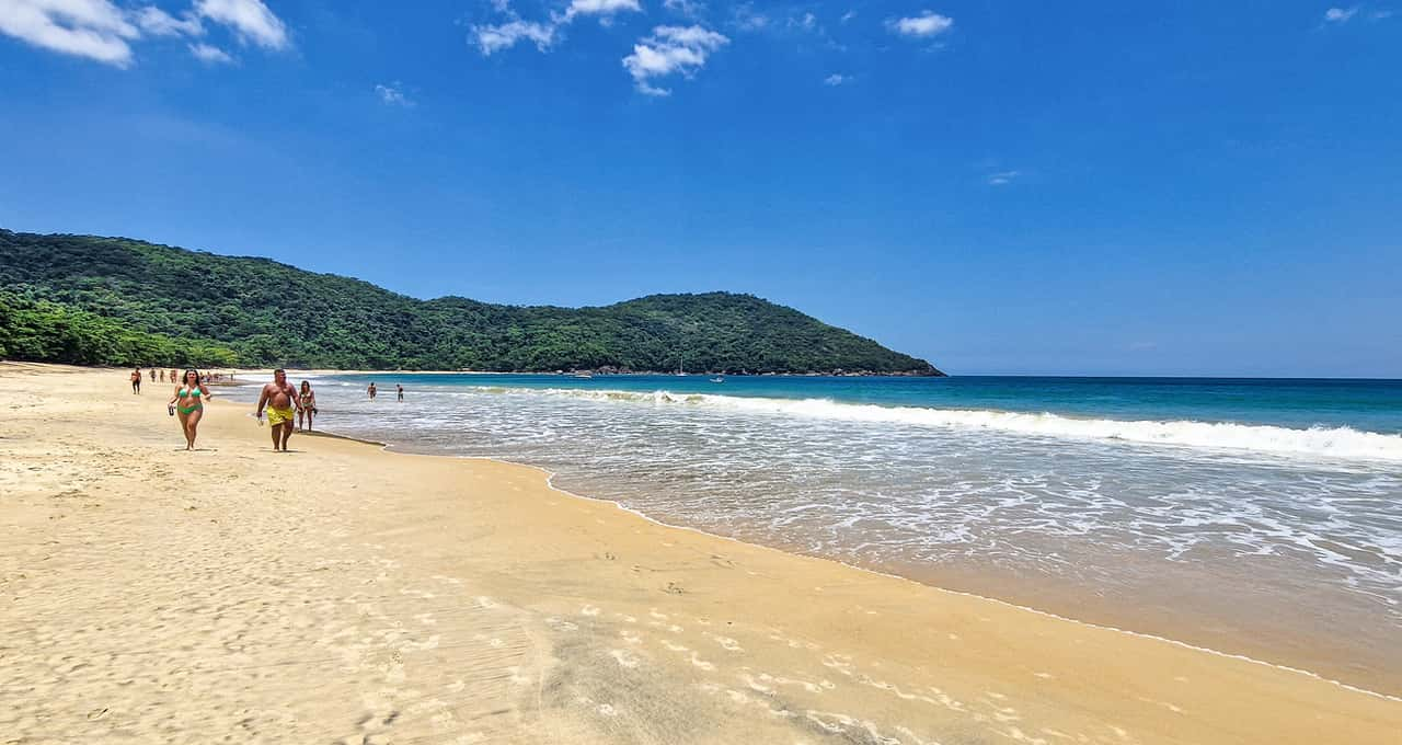 Top 3 praias de Angra dos Reis que vão te fazer querer largar tudo e viajar