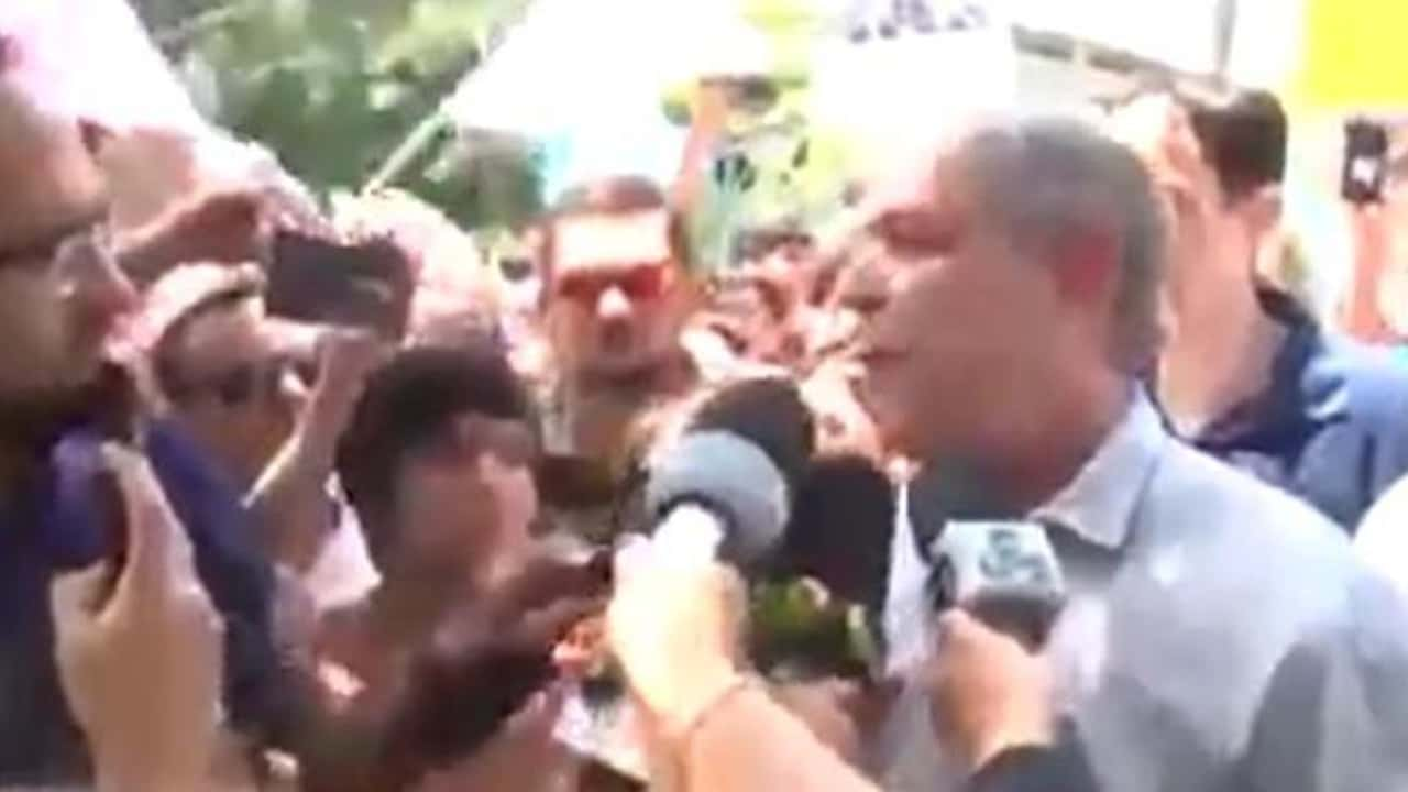 Ciro Gomes xinga rep rter durante campanha em Roraima