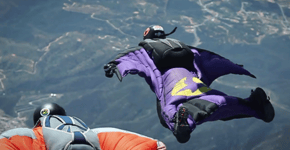 Wingsuit por todos os ângulos: vídeo interativo transmite a sensação de voar