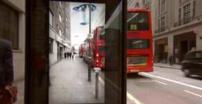 Campanha publicitária reproduz discos voadores e chuva de meteoros em Londres