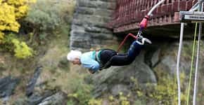 Tataravó faz bungee jump em ponte de 43 metros