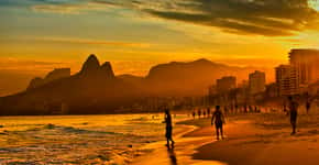 10 lugares incríveis para curtir o pôr do sol no Brasil