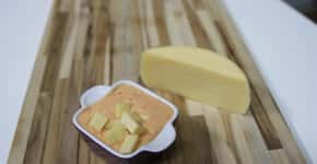 Inove na receita: aprenda a fazer strogonoff de queijo