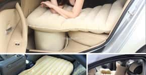 Colchão inflável transforma banco do carro em cama