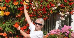 Florista cego mostra seu jardim e emociona comunidade