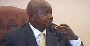 Presidente de Uganda ameaça proibir o sexo oral