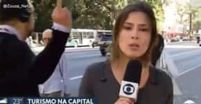 Homem mostra o dedo do meio durante reportagem ao vivo na Globo