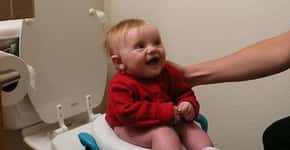 Técnica permite que bebês usem o vaso sanitário a partir de poucos meses de vida