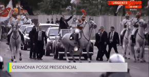Primeiro meme de 2019: cavalo rouba cena na posse de Bolsonaro