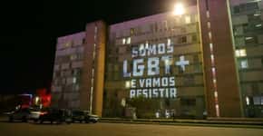 ONG projeta mensagem de apoio à causa LGBT em prédios do DF