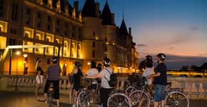 Passeio noturno de bike mostra atrações de Paris a brasileiros
