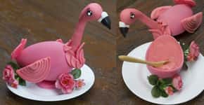 Ovo de Páscoa Flamingo recheado com brigadeiro de morango