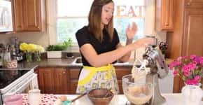 Aprenda a fazer cupcake de chocolate com manteiga de amendoim