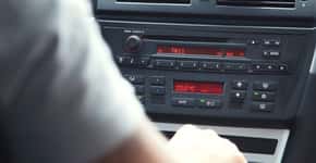 Rádio de Salvador lê mensagens de texto para motoristas