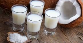 Faça leite de coco em casa: saudável e saboroso