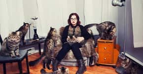 Fotógrafa registra a vida de pessoas apaixonadas por gatos