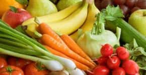Ingestão de frutas e legumes aumenta sensação de felicidade