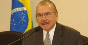 Sarney diz que Bolsonaro está apostando no ‘caos’