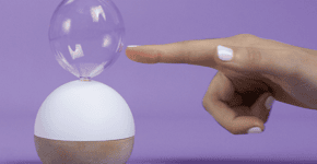 Dispositivo libera bolhas de sabão para alertar compromissos