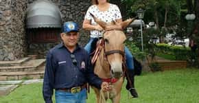 Casal cavalga 2.000 km para ver formatura da filha na Paraíba