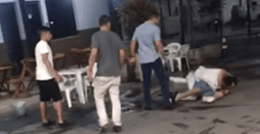 Viraliza vídeo em que vereador armado encoraja filho a brigar