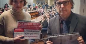 Médica entrega à Alesp 226 mil assinaturas para salvar Emílio Ribas