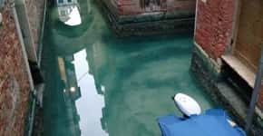 Sem turistas, canais de Veneza voltam a ter água cristalina