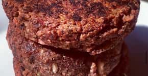 Hambúrguer de feijão preto bem nutritivo e gostoso
