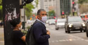 SP põe fim à obrigatoriedade do uso de máscara ao ar livre