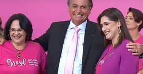 Após vetar em 2021, Bolsonaro assina decreto que distribui absorventes