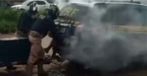 Polícia diz que câmera de gás em viatura foi ‘menor potencial ofensivo’
