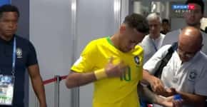 Entenda por que Neymar passou pomada na camisa no intervalo