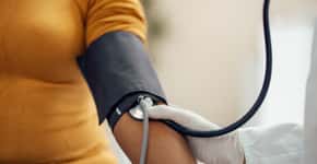 Estudo liga pressão arterial a declínio cognitivo e demência