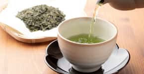 Extrato de chá verde está associado a danos ao fígado, diz estudo