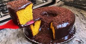 Experimente este bolo vulcão de cenoura com chocolate