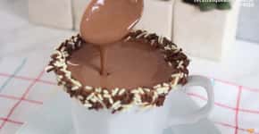 Experimente fazer este chocolate quente de brigadeiro