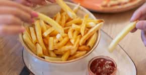 Comer batata frita eleva risco de ter estas doenças, diz estudo