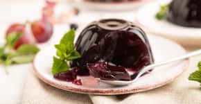 Descubra como fazer a gelatina de uva mais suculenta da vida