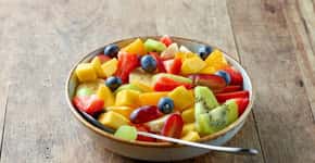Comece o dia com a melhor salada de frutas de todas