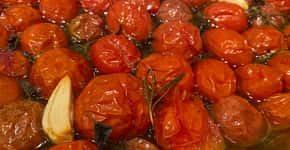 Aprenda a fazer um confit de tomate e cebola irresistível!