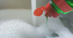 Anvisa proíbe lotes de detergente por riscos de contaminação
